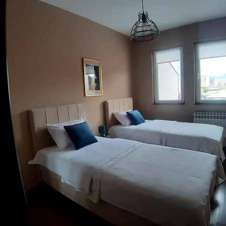 Rale ゲストハウス 2*