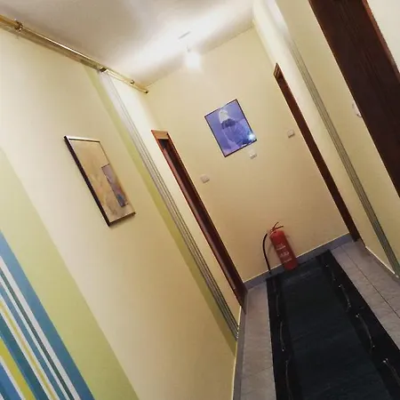 ゲストハウス Rale 2*