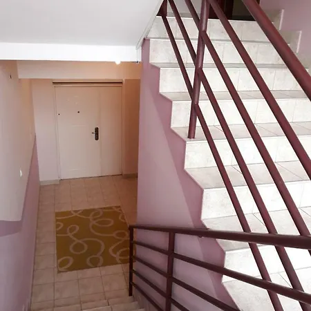 ゲストハウス Rale 2*